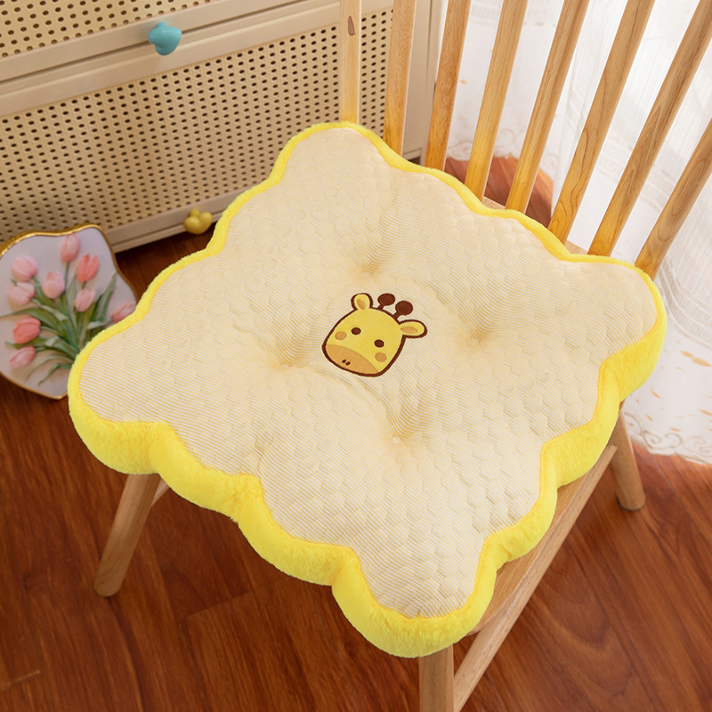 Nuevo cojín de cinco flores de frijoles de hielo cojín de sofá de peluche ventanas flotantes de tatami decoración almohada al por mayor