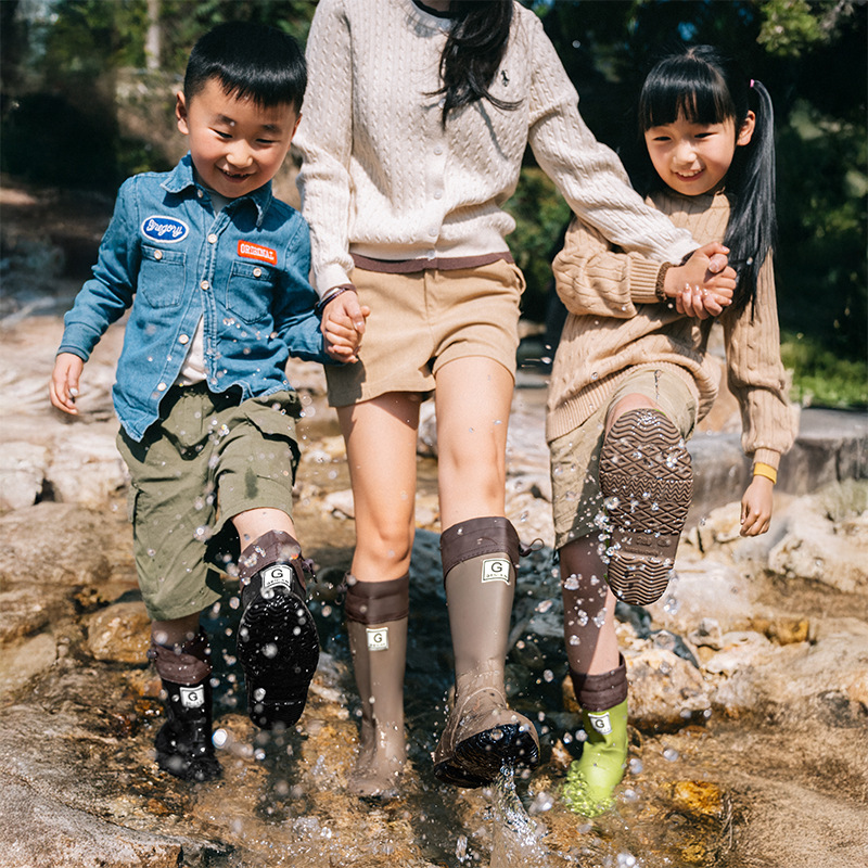 2025 折りたたみ防水靴熱帯雨林ハイキング登山レインブーツ男性と女性のカップル親子滑り止めレインブーツ|undefined