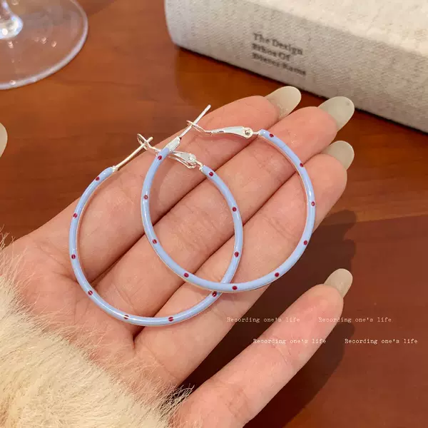 Korean-Style 4cm Cream Light Blue Polka Dot Circle Large Earrings with Silver Needles for Women, Featuring a High-End Design and Metal Ear Hoops