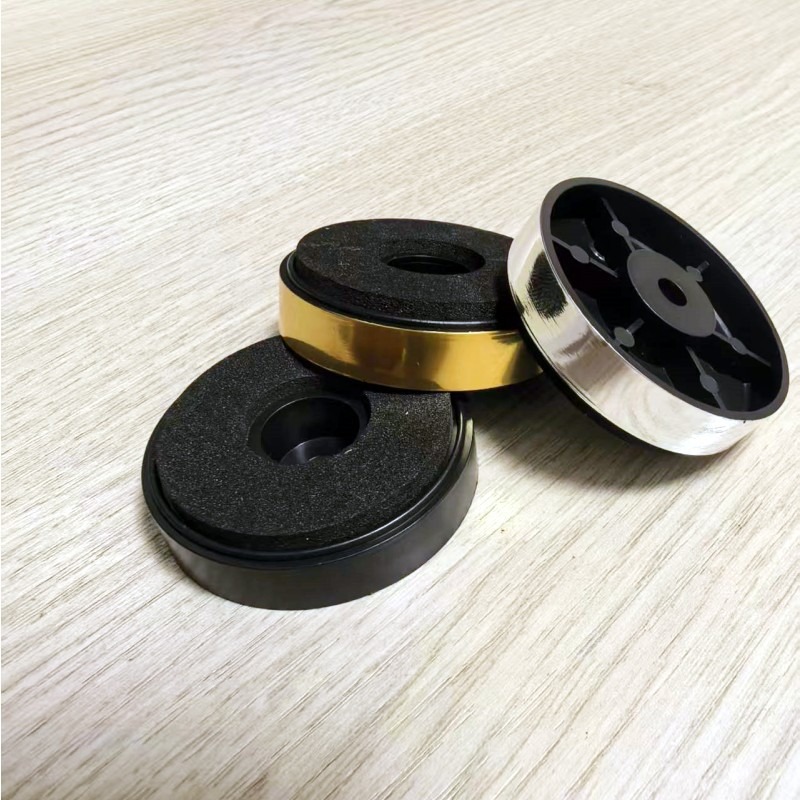Black doormat, speakers, furniture, gold and silver, 40×10mm 3