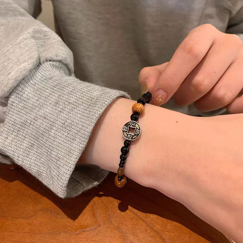 Modern Chinese lucky coin pendant bracelet for women, unique design fashion brand, personalized ancient-style hand accessory