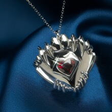 跨境个性 博德之门 牙齿爱心镶钻项链吸血鬼心形锁骨链派对吊坠