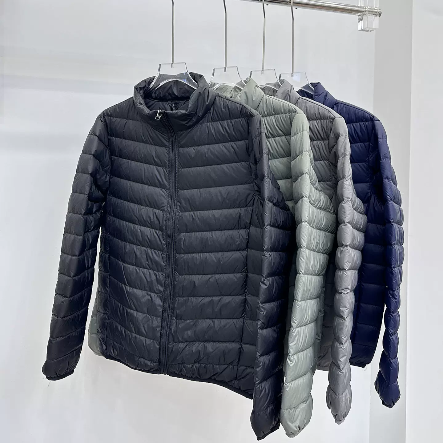 轻薄羽绒服男2025秋冬户外立领保暖90鸭绒排骨短款羽绒外套冬装
