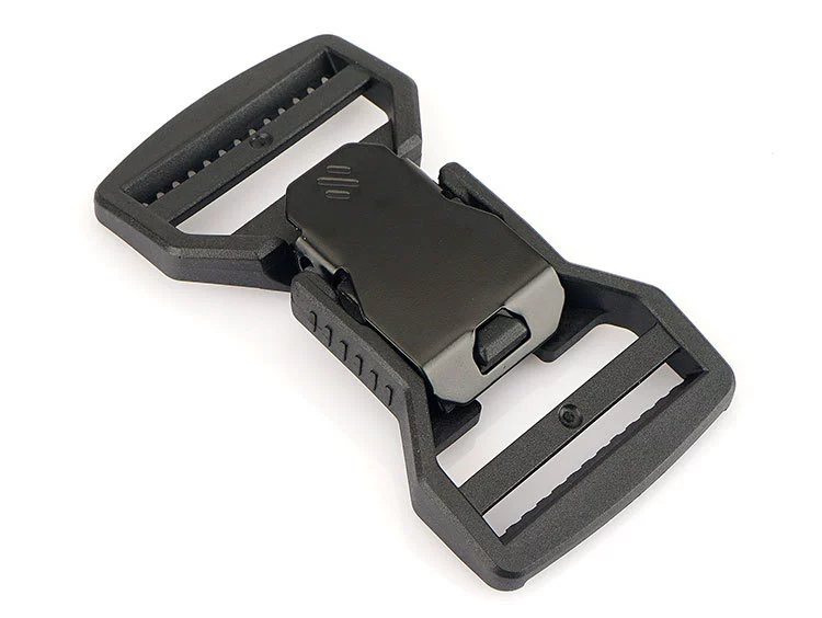 Magnetic nylon bag accessory, 2023 collection