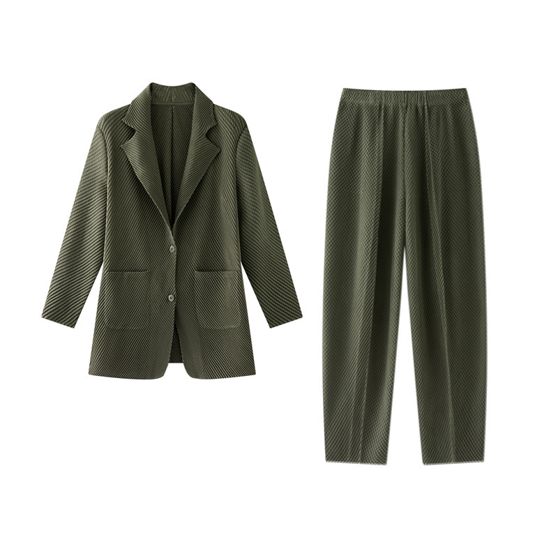 Miyake Simple Pure Color Dragon Scale Pleated Suit Jacket Elegant Work Clothing Two-Button Long-Sleeved Cardigan Women's New Autum Style