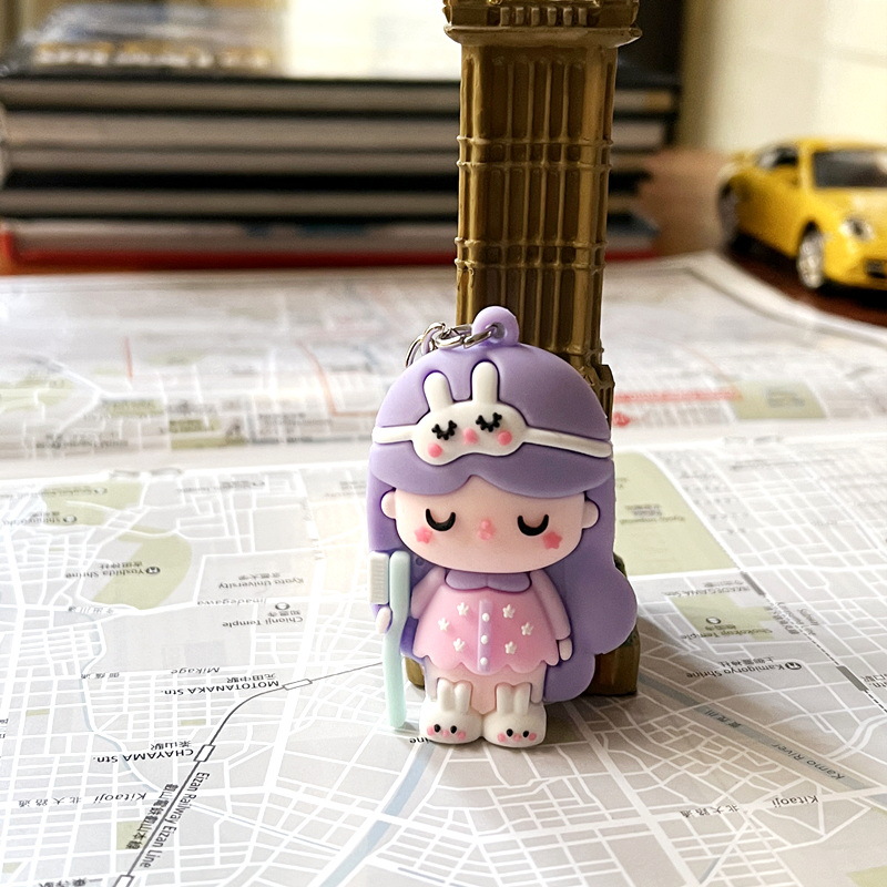 5029 # plástico suave 3D secreto muñeca de dibujos animados muñeca llavero colgante coche mochila colgante adornos pequeño regalo