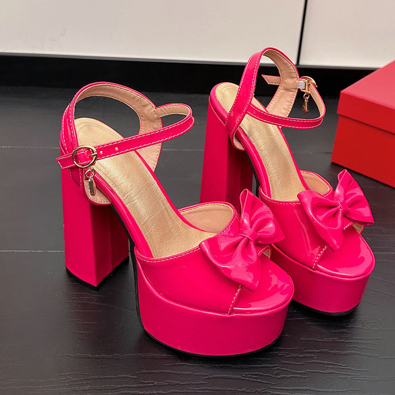 Spring and Summer New Chunky Heel Super High Heel Peeple Sandals Waterproof Platform Women's Shoes Patent Leather Cute Bow Heel Women's Sandals Spring and Summer New Chunky Heel Super High Heel Peeple Sandals Waterproof Platform Women's Shoes Patent Leather Cute Bow Heel Women's Sandals