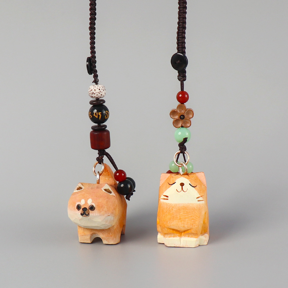 귀여운 조각 차이 개 고양이 열쇠 고리 보석 펜던트 고전 문학 놀이 나무 조각 수제 자동차 열쇠 고리 펜던트