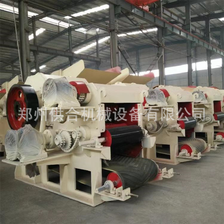 移动式毛竹碎木切片机柴油粗木树干粉碎机造纸厂净片鼓式削片机