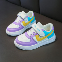 小黄鸭儿童小白鞋男童鞋子2023夏季新款女童小学生白色运动板鞋潮