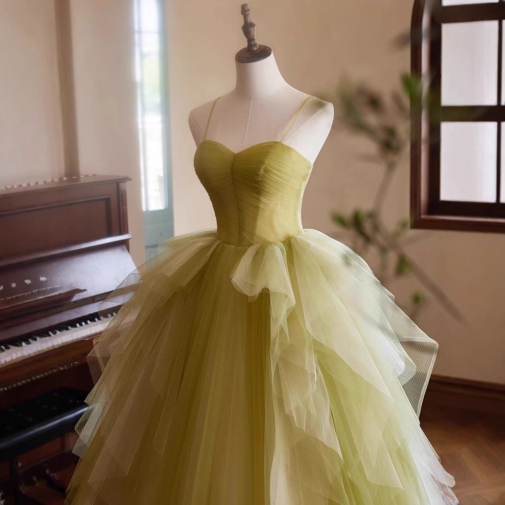 2026 nuevo vestido de boda ligero de banquete francés de salida de hilo superior sensación de alto nivel de temperamento vestido largo