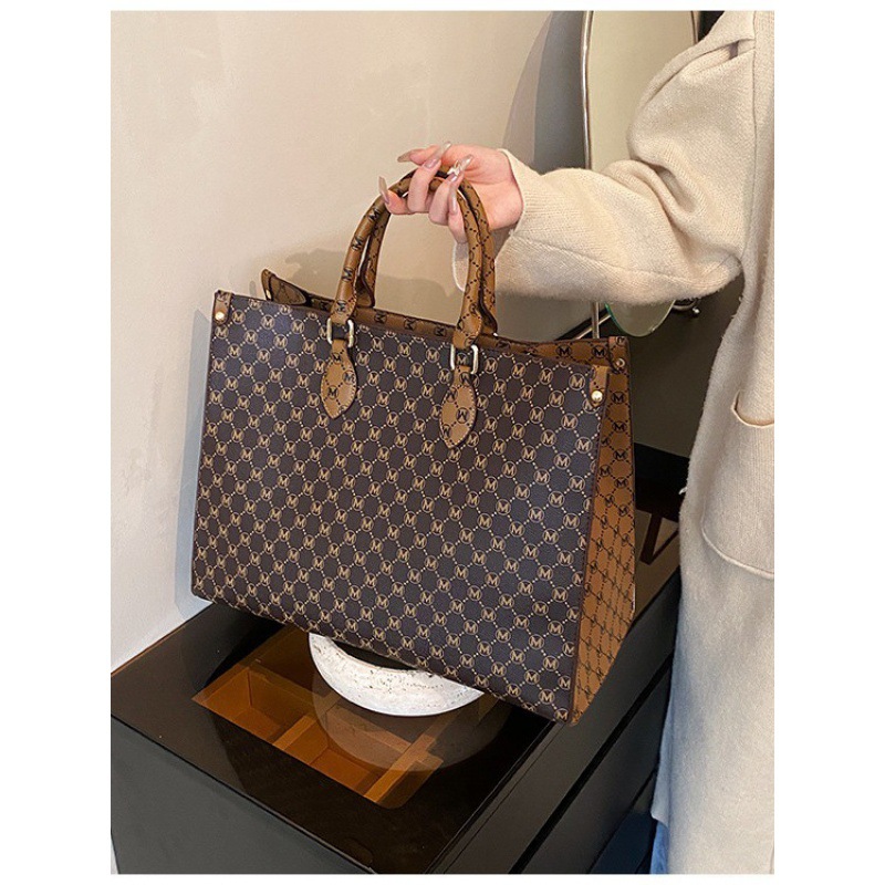 2024 Nuova borsa alla moda da donna, borsa vintage a tracolla grande capacità, borsa da pendolare_voghion.com