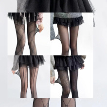 �m��Ů�͹��Q�l�ٽz�黨�c�c����m��ϵ�����L�Ứ�Ը��Bѝ�m