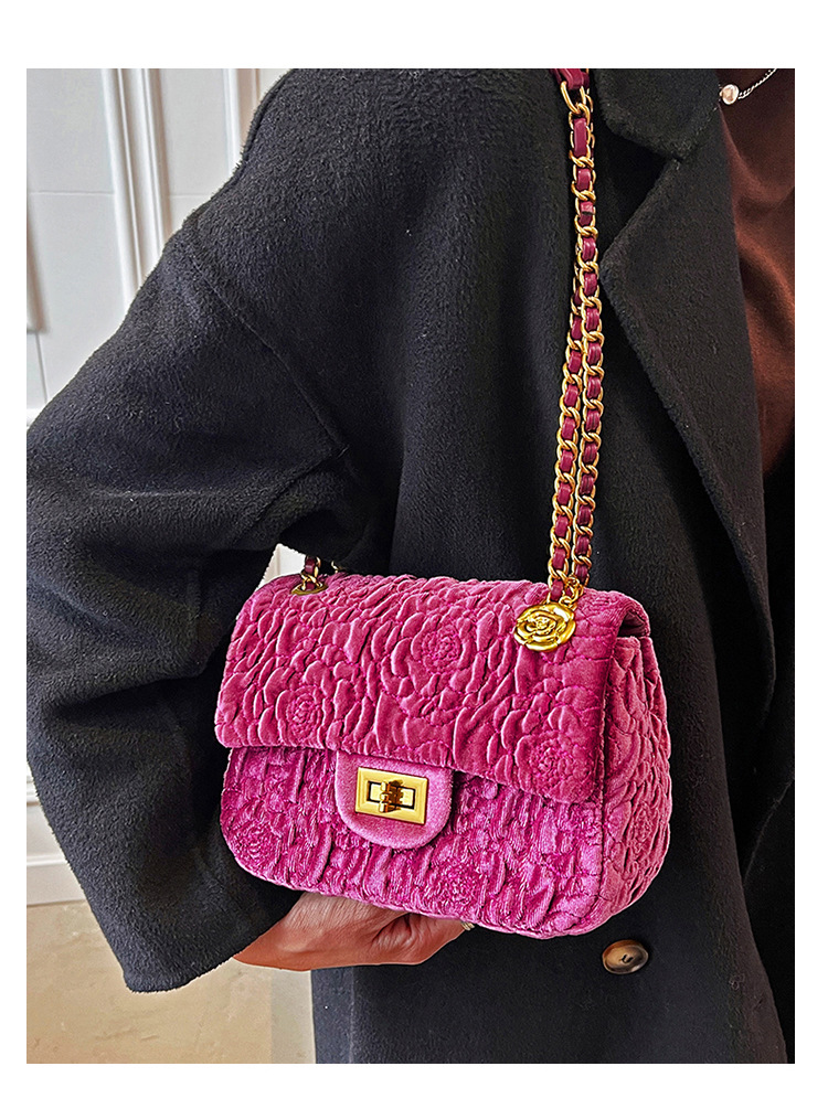 Toamnă și iarnă pentru femei 2024, la modă nouă, lanț de catifea Camelia, geantă crossbody pătrată mică, grasă la subrat_voghion.com