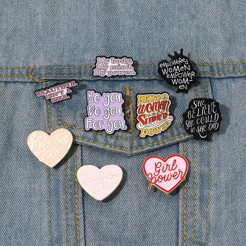 6g Weight Brooches Classification Casual, Daily Occasion Alloy Material Human Face, Letter, Heart Shape Pattern All Seasons Season Unisex Gender Stoving Varnish Design Simple Style Style Simple Style Pin Human Face Letter Heart Shape Alloy Stoving Varnish Unisex Brooches 4