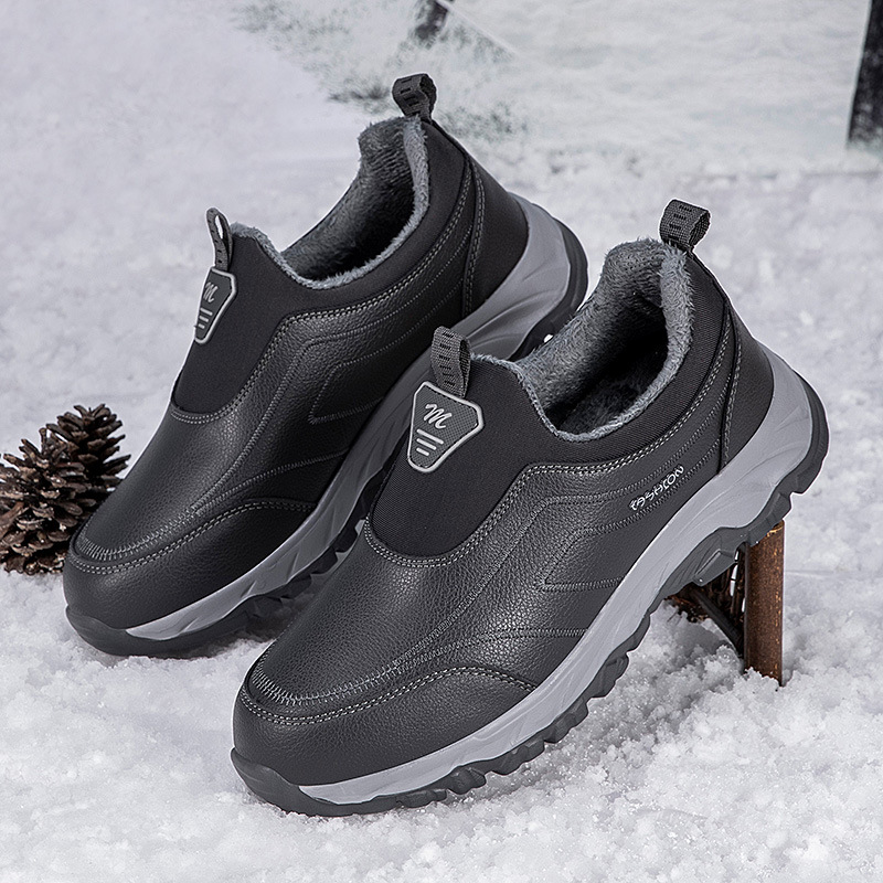 Zapatos de invierno de mediana edad nuevos zapatos de deporte de ancianos con zapatos de algodón de lana, zapatos casuales de papá, calentamiento de mamá