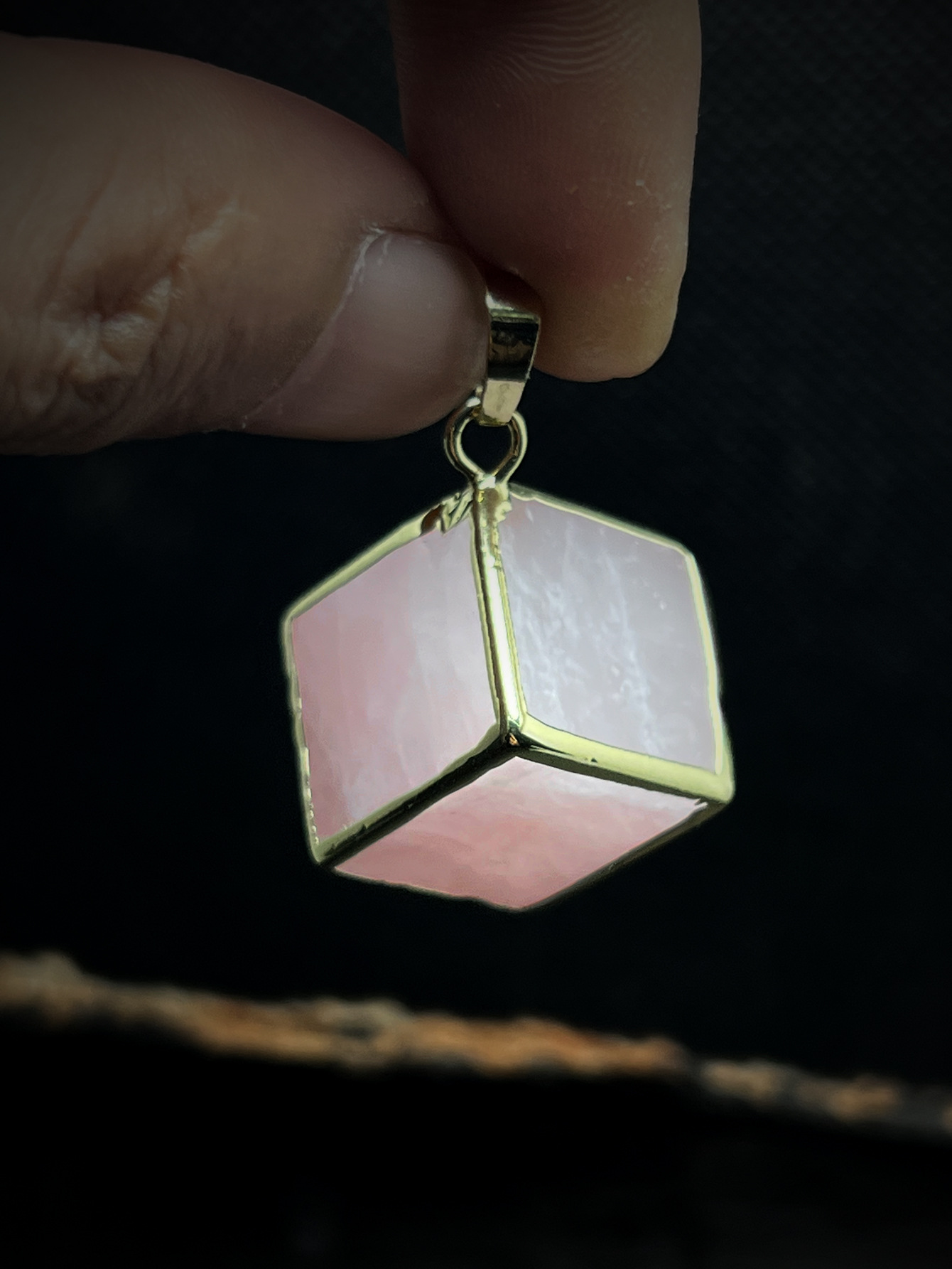 Pink Crystal Square Pendant Necklace Raw Stone Gold Edge Style_voghion.com
