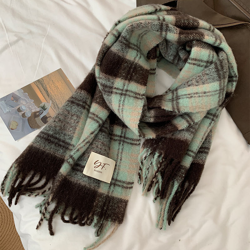 秋冬爆款复古氛围感咖色格纹围巾男女马海毛加大加厚披肩围脖
