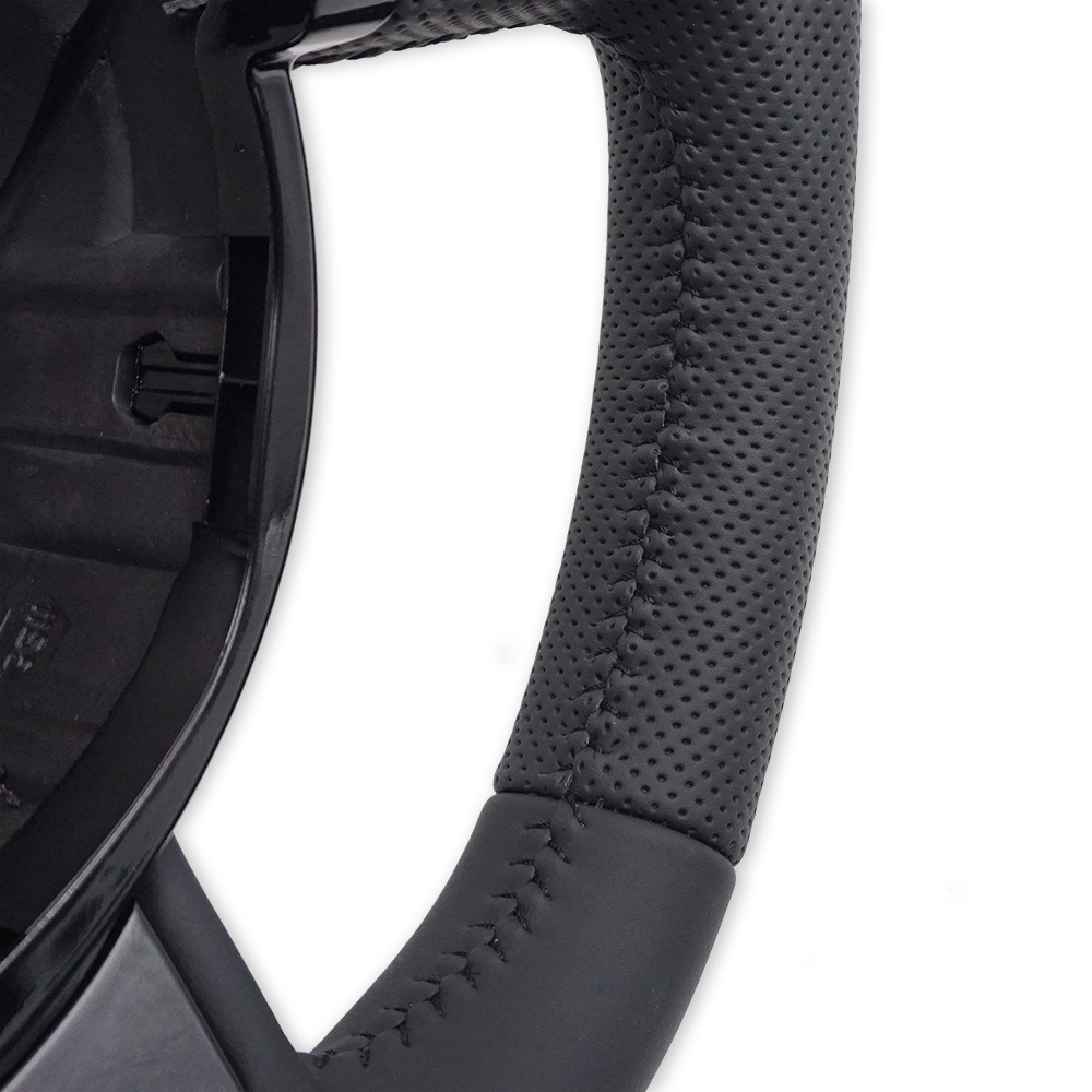 Suitable for Audi A4B8 SLINE, semi-perforated black line, multi-function steering wheel without paddle shifters, vehicle-specific