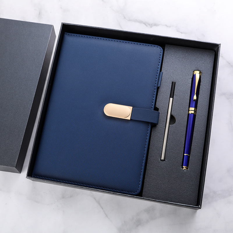 #1 traje de cuaderno azul