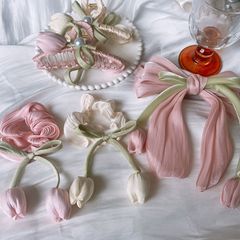 新しいチューリップフローティングノットポニーテールクリップ、新鮮で甘いヘアアクセサリー、ヘアピン、タッセルリボン、高級感