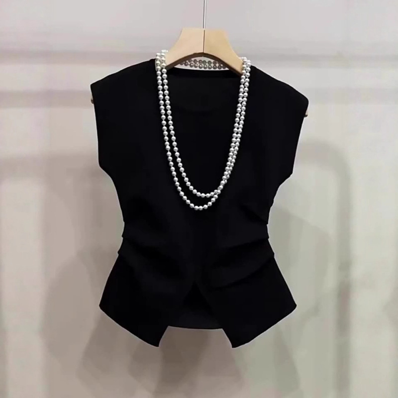 French Sleeveless Ice Silk Slit Pleated Waist Knitwear T-Shirt New Outer Short Top Women's Summer High-End