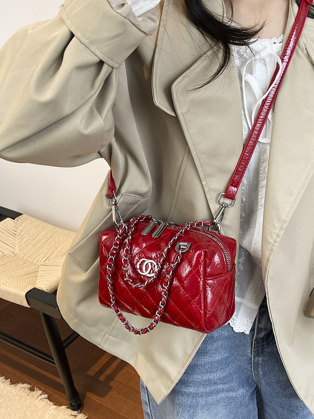 Moda francesa de cadena de diamante bolso de mano pequeño cuadrado de mujer pequeña fragancia alta sensación de lujo ligero bolso de hombro simple