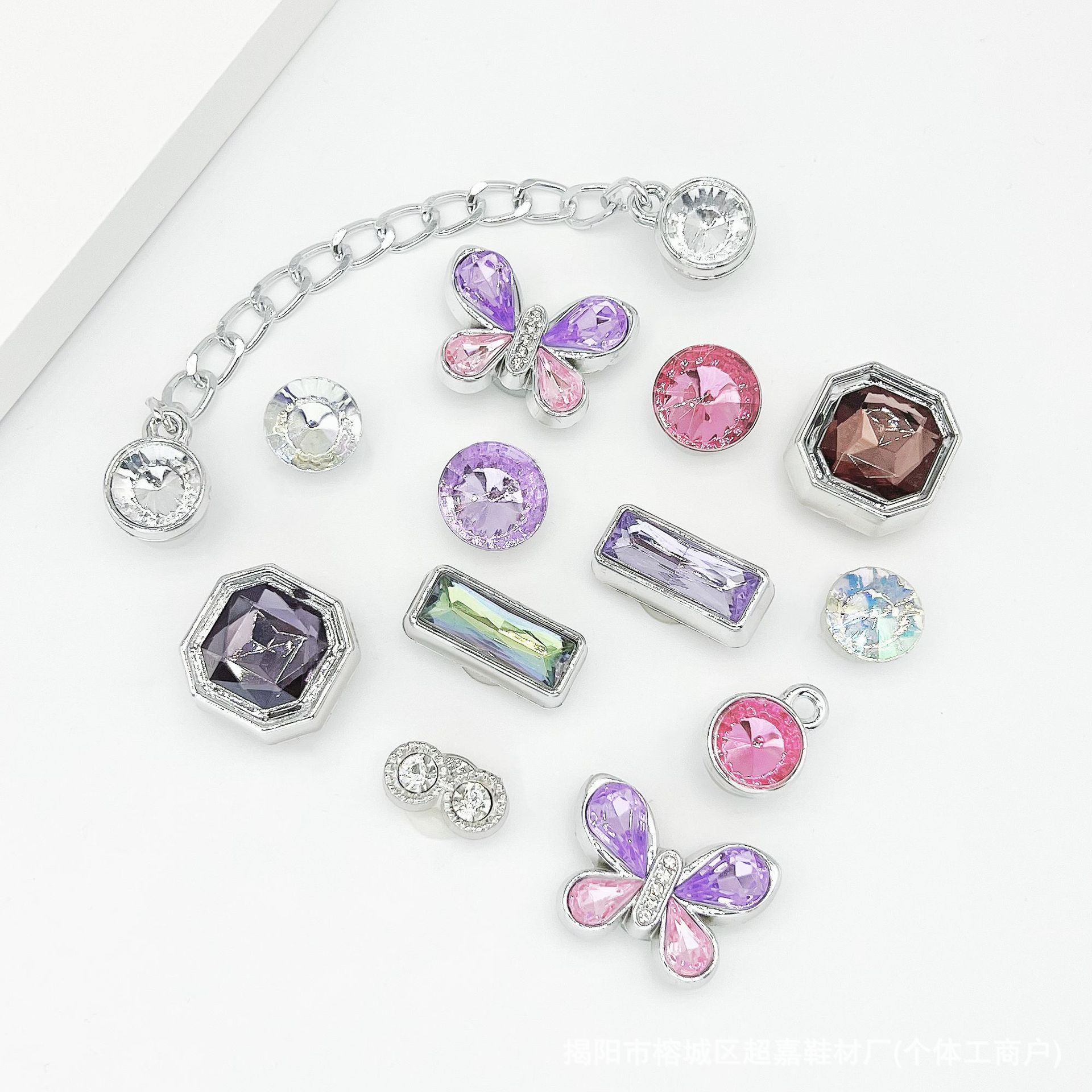 CJ-164 Mariposa de diamantes de imitación morados