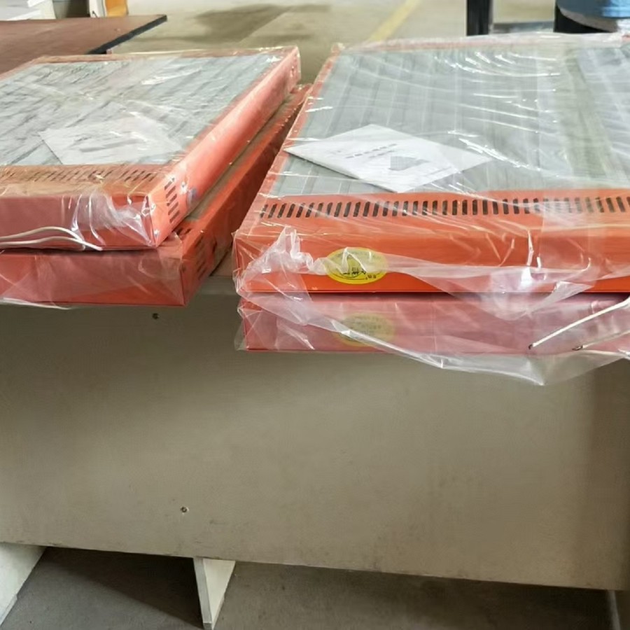 壁挂式辐-射式电暖器（1000W） 型号:DNQ-1310-F1库号：M378015