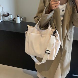 �羳�����p����������Ů���������μ���r��ͨ��б����ٴ����ذ�