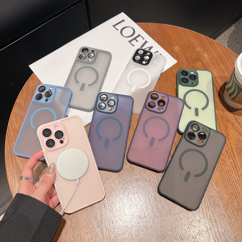 Iphone17Promax Skin-Feel Magnetic Phone Case Apple 16 Matte 15 Anti-Drop 14 Precision Hole 13 Protective Case 12