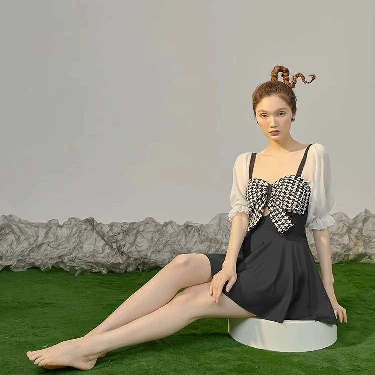 Плавки/купальник с длинным рукавом, облегающий