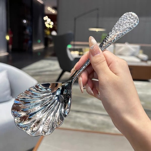 Light luxury 304 stainless steel shell public spoon creative high-value hammered lotus spoon gift tableware meal spoon
