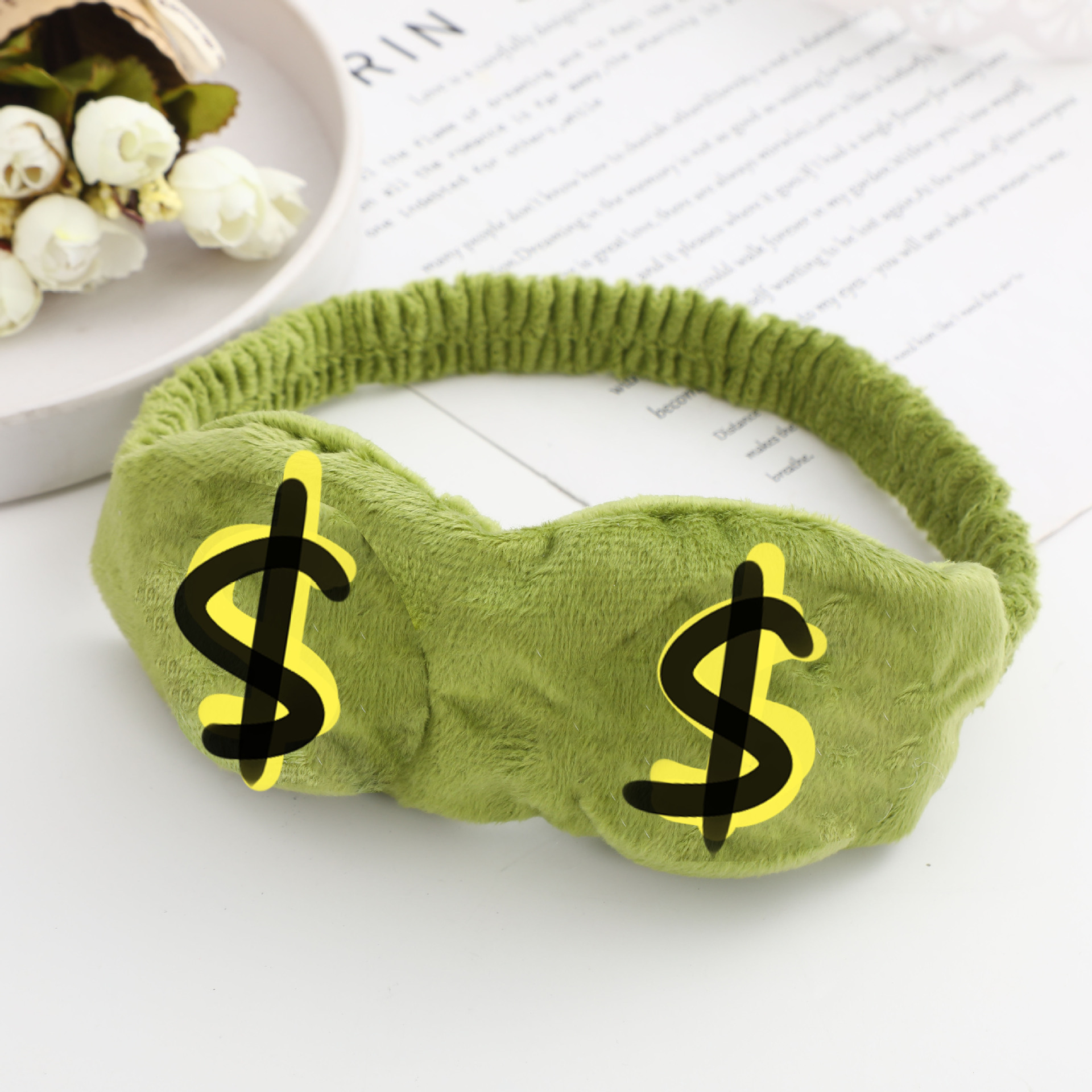 白鹿原同款秋冬款可爱粉毛绒鼻涕小猪发捆发箍女洗脸化妆压发头箍