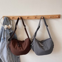 新款跨境布包简约休闲大容量时尚饺子包通勤外出百搭单肩手提包潮