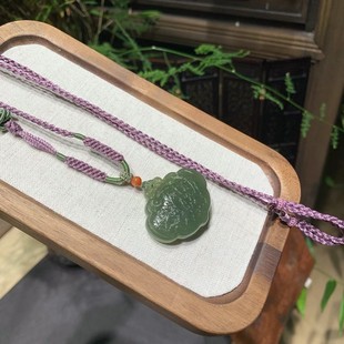Jin Yutang Xinjiang Hotan Jade Carved Flowers Ruyi Lock Lake Water Green Ice Ice Run Clean, Delicate, Full and Exquisite