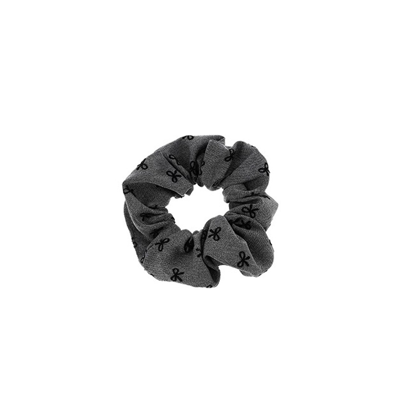 Liu Yifei con el mismo color gris anillo de cabello de intestino grueso de alta resistencia cuerda de cabello de pelo de bola correa de cabello