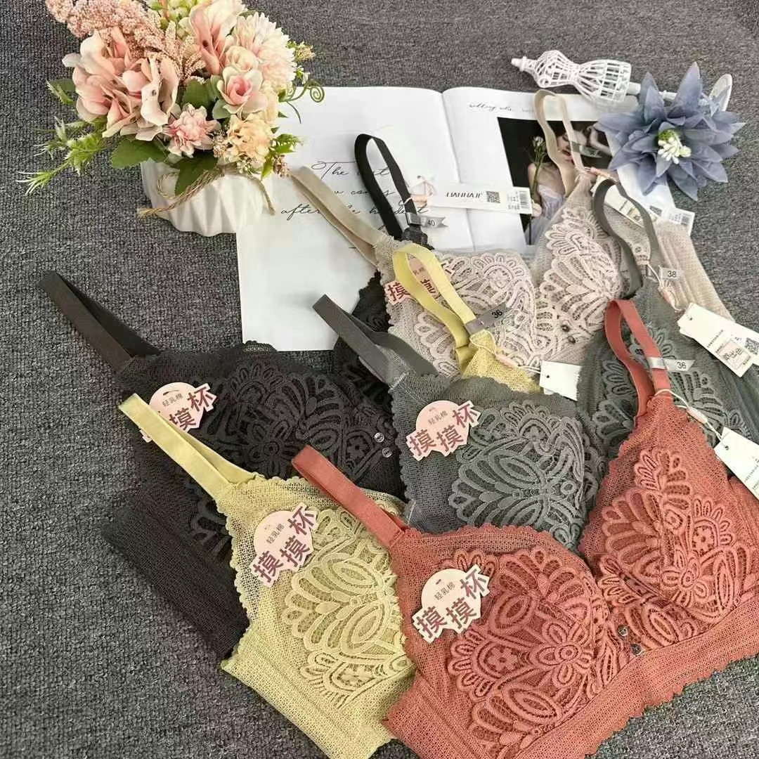 217 # Los pechos grandes son pequeños, sándwich transpirable sin anillo de acero, sujetador de copa ultrafino, ropa interior ajustable de encaje