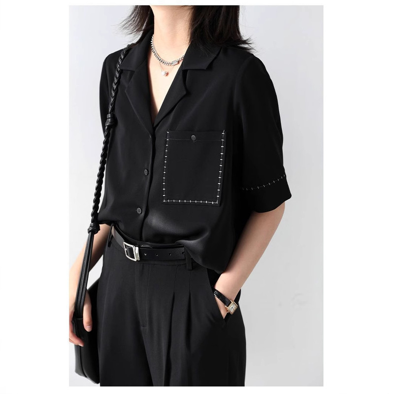 CHICVEM Oriental Fantasy Elegant Design Sense Contrast Color Stitching Loose Lapel Shirt Blouse