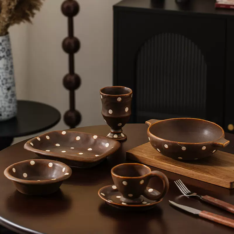 美家荟手捏作陶瓷咖啡杯碟套装白点咖啡复古高级感马克杯茶杯盘子