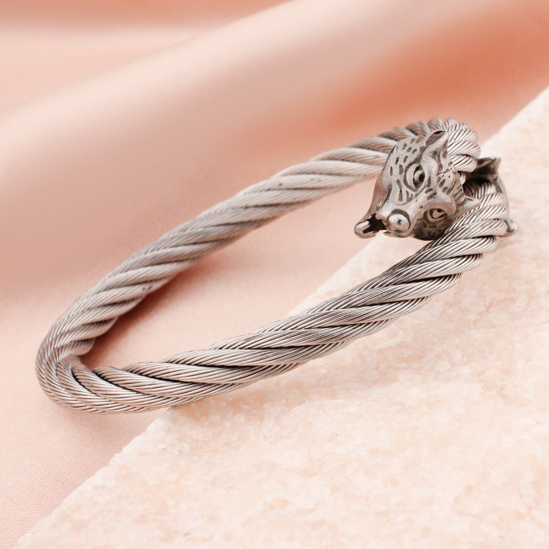European and American Hip-Hop Stainless Steel Wolf Head Open Bracelet Personalized Titanium Steel Wire Twist Animal Bracelet Punk Bracelet for Men