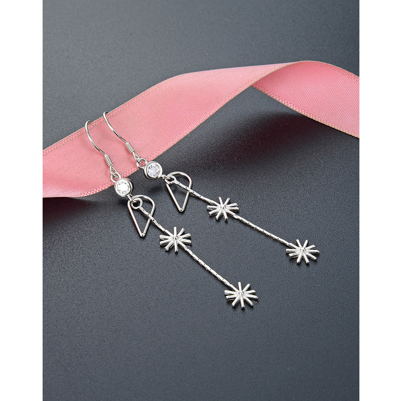 Estilo japonés y coreano dulce flor geométrica pendientes largos S925 plata con incrustaciones ZIRCON borla pendientes pequeña joyería generación pelo