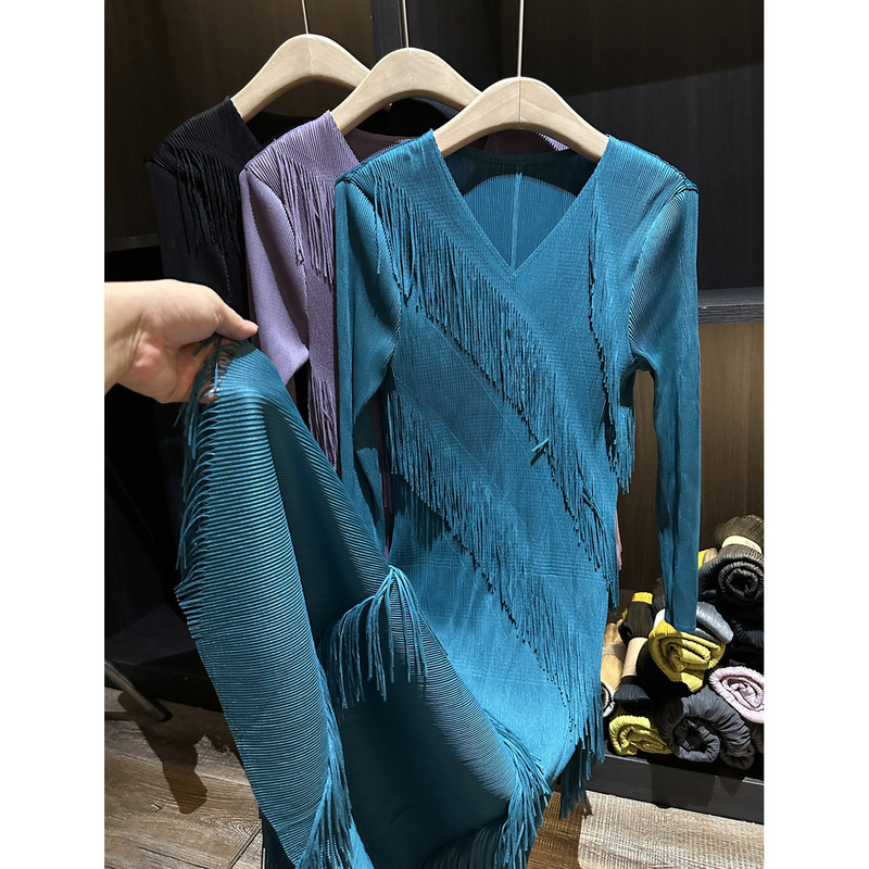 High-End Elegant Pure Color V Neck Pleated Tassel Dress Autum New Slim and Versatile Mid-Length Skirt for Women