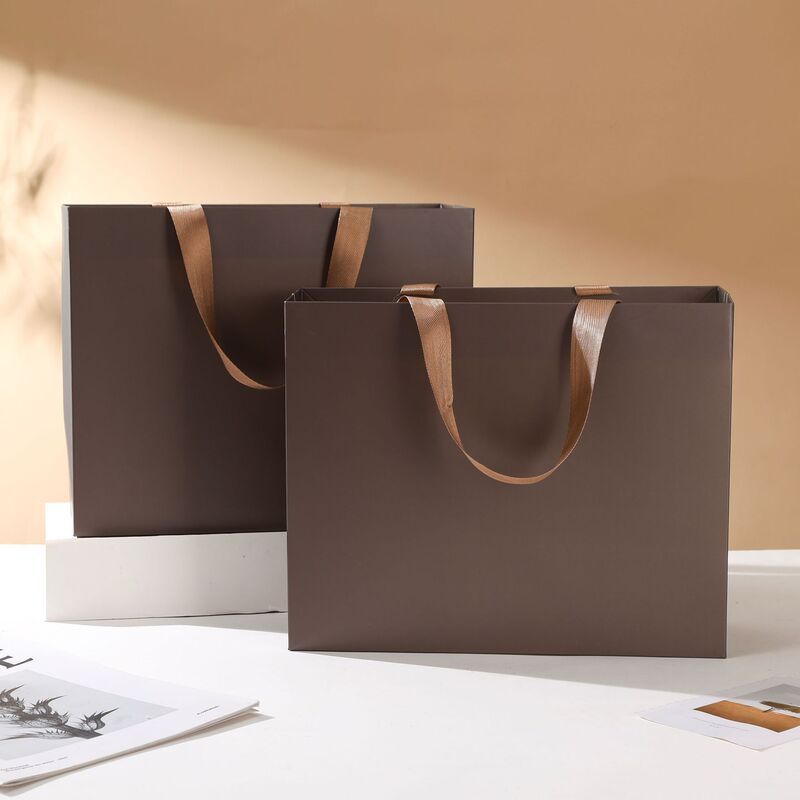 Brown Color High-End Clothing Bags Without Waistline, High-Quality Packaging Bags for Women's Clothing Stores, Gift Bags, Custom Logo Tote Bags