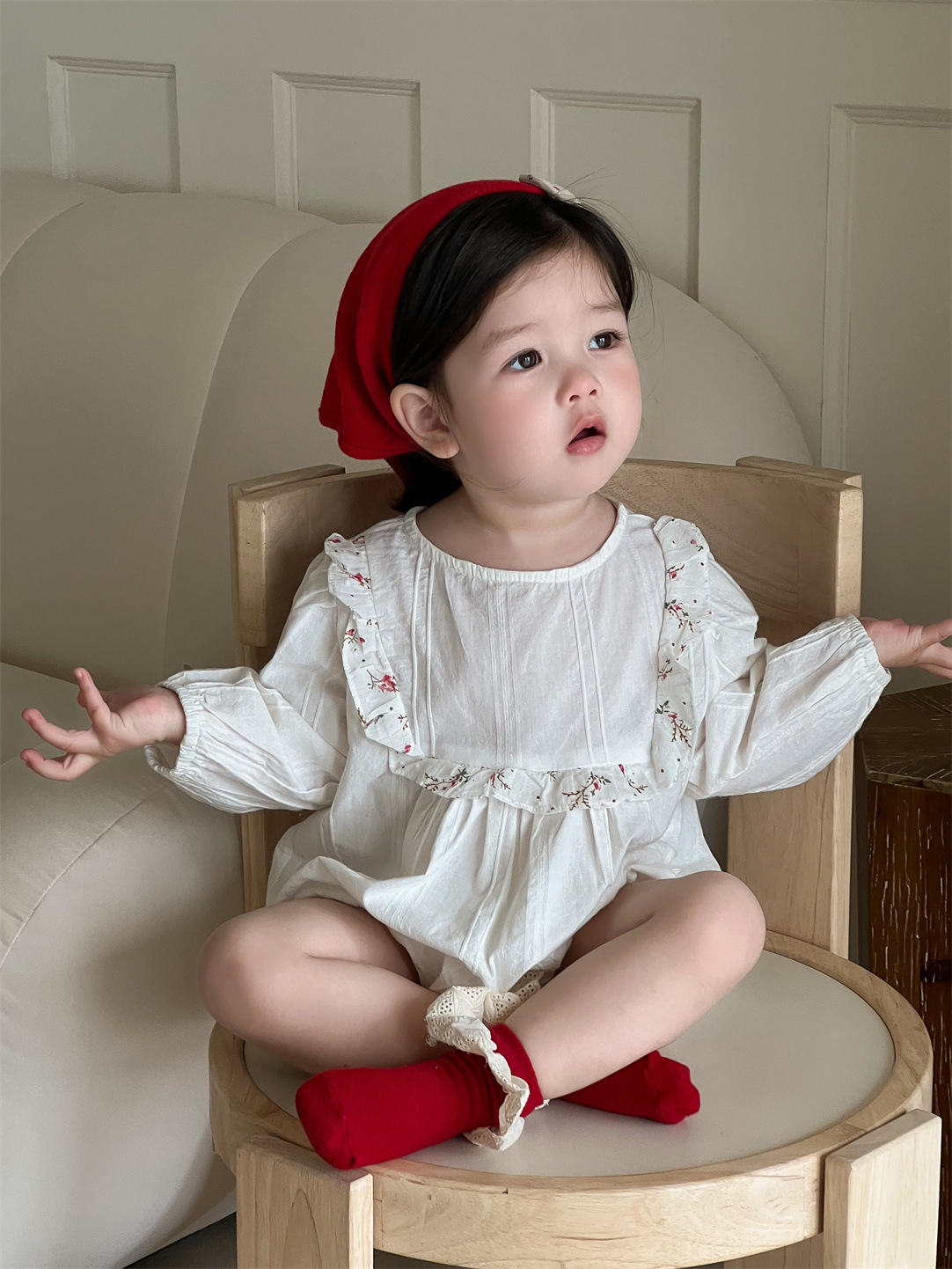 Bebé de otoño encaje camiseta 2025, nuevo producto de otoño, ropa infantil coreana, ropa de niña, ropa de otoño bebé