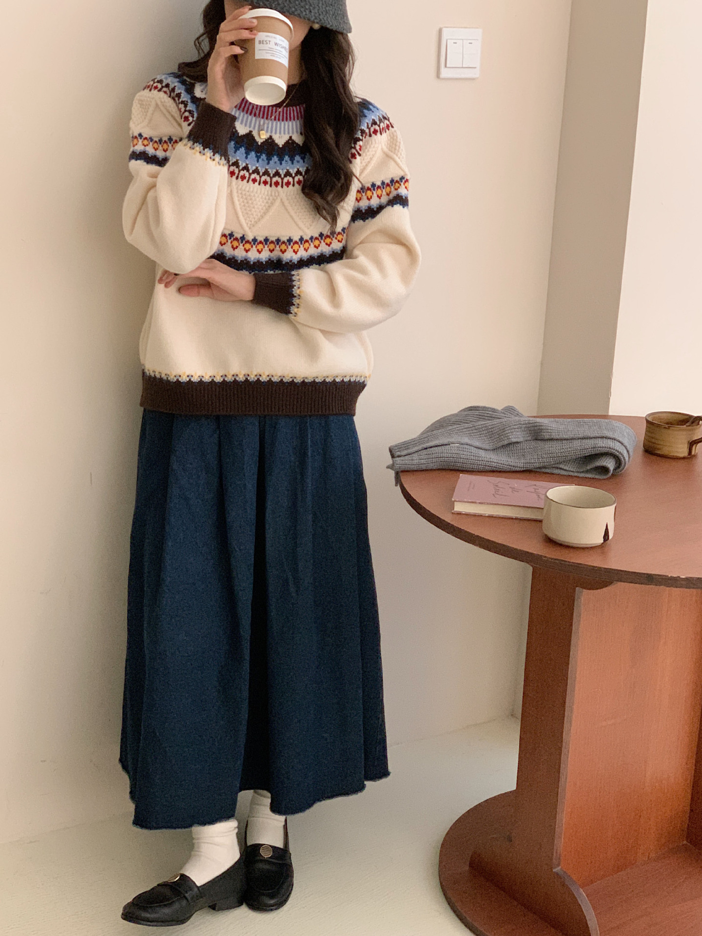 24 invierno Puyuan 2024 nuevo otoño invierno engrosado perezoso viento pequeño dentro de la camiseta de base