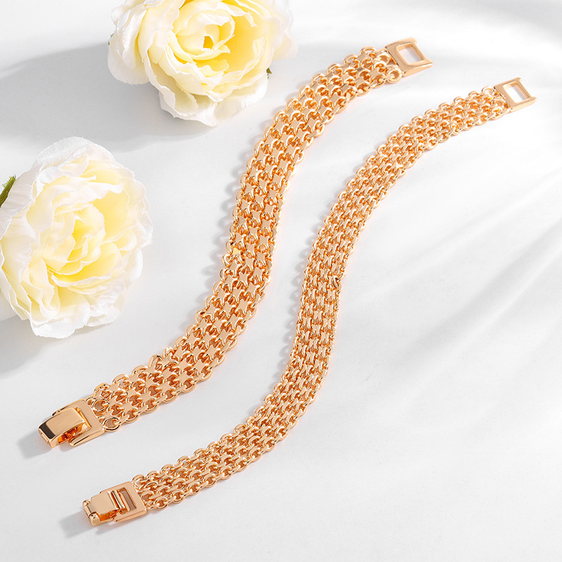 Cross-Border Jewelry Wide-Brimmed Large Bracelet Simple Tank Chain Electroplated Gold Flat Chain Bracelet Fashionable Woven Decoration Cross-Border Jewelry Wide-Brimmed Large Bracelet Simple Tank Chain Electroplated Gold Flat Chain Bracelet Fashionable Woven Decoration