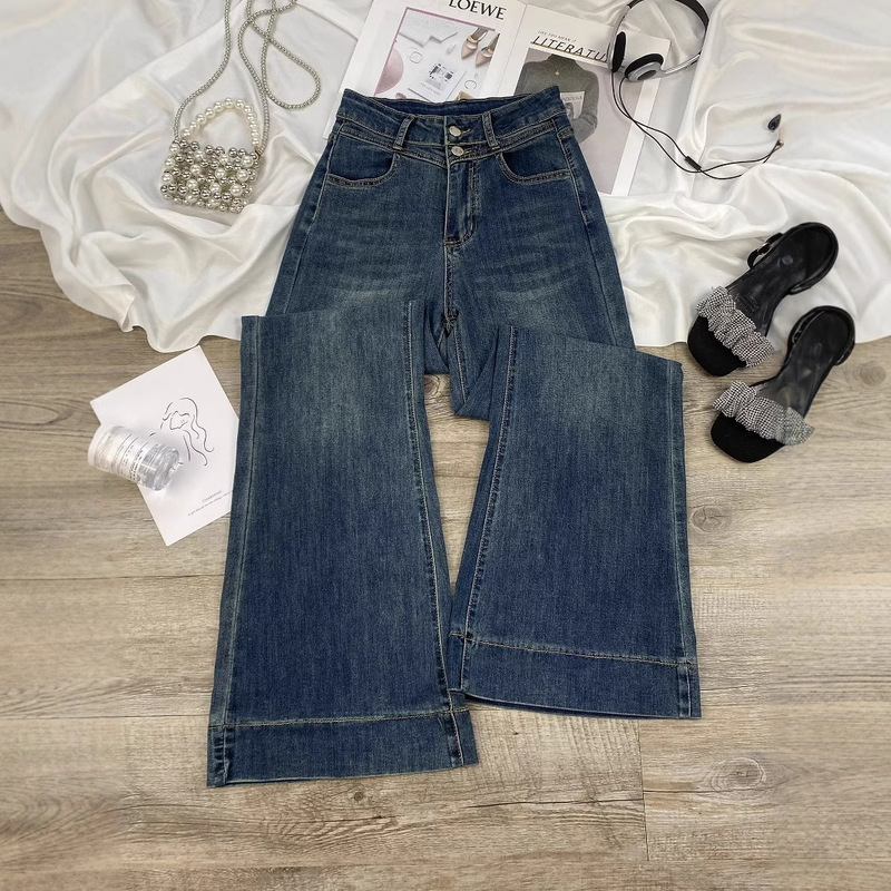 太ったMMの小さいラッパの広い足のジーパンの女性の春秋の大きいサイズはゆったりしていて、やせています。|undefined