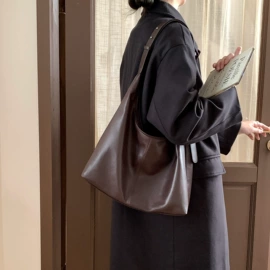 女士单肩包;女士斜挎包;女士手提包