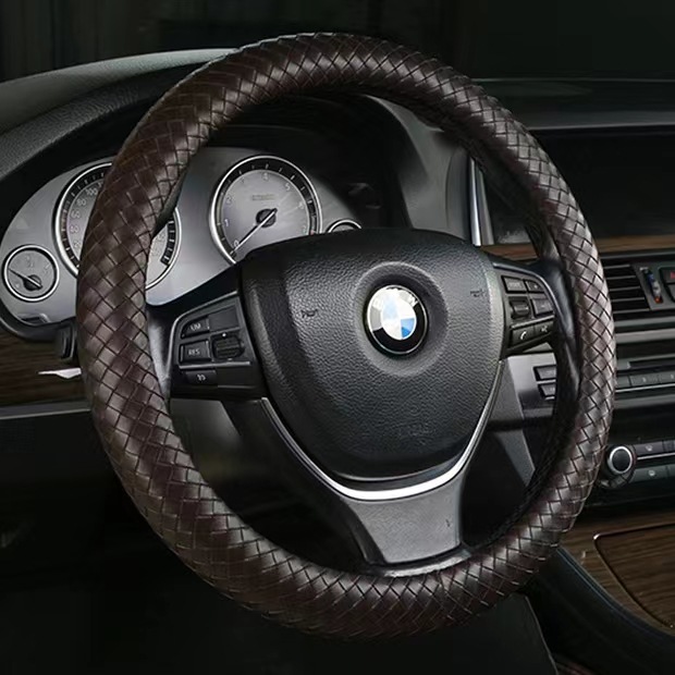 Steering wheel cover